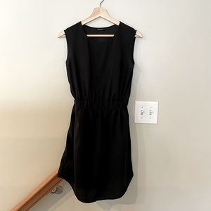 Brass XS “the band dress” in black. Has pockets!